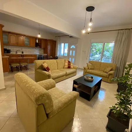 Апартаменты Kelly's House